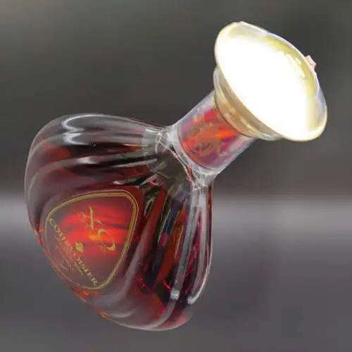 COURVOISIER XO IMPERIAL Cognac Connaisseur / Sammler Flasche mit Geschenkkarton.