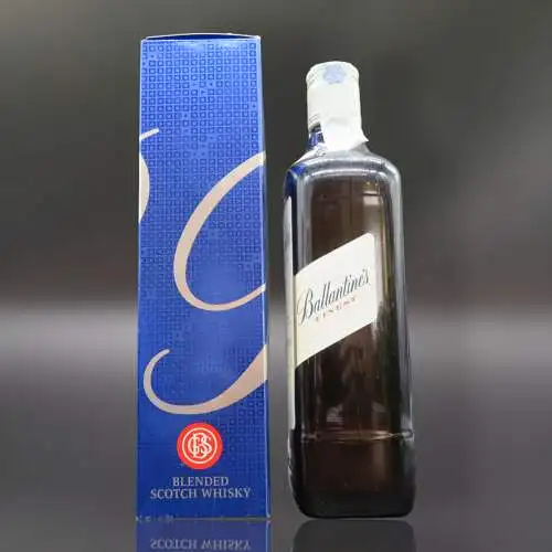 BALLANTINE'S finest blended scotch whisky 2004/6 Dänemark-Italy Ausführung m.Box