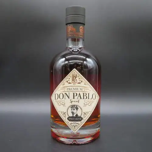 DON PABLO Premium 40% Spiced dark Rum of Guyana and Jamaica + Pinapple / Ananas.