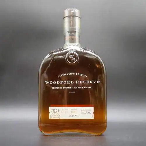 Woodford Reserve 43,2%Vol Kentucky Bourbon Whiskey  0,7l. Glas Geschenkset