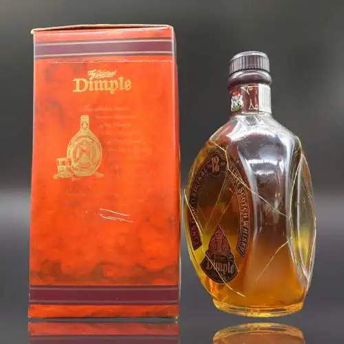 Dimple 1990s 12 Jahre Fine Old Original De Luxe Scotch Whisky mit Geschenkbox