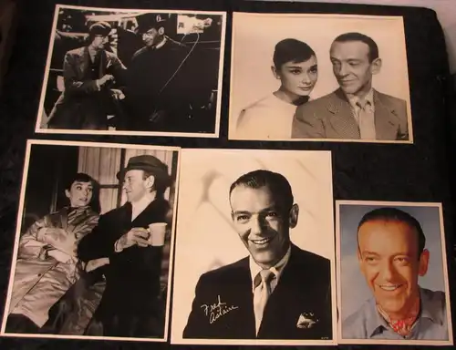 Sammlung Fred Astaire: Kinoplakate, Filmfotos, Autogrammkarten, Filmhefte - aus mehreren Jahren! Über 35 Teile!