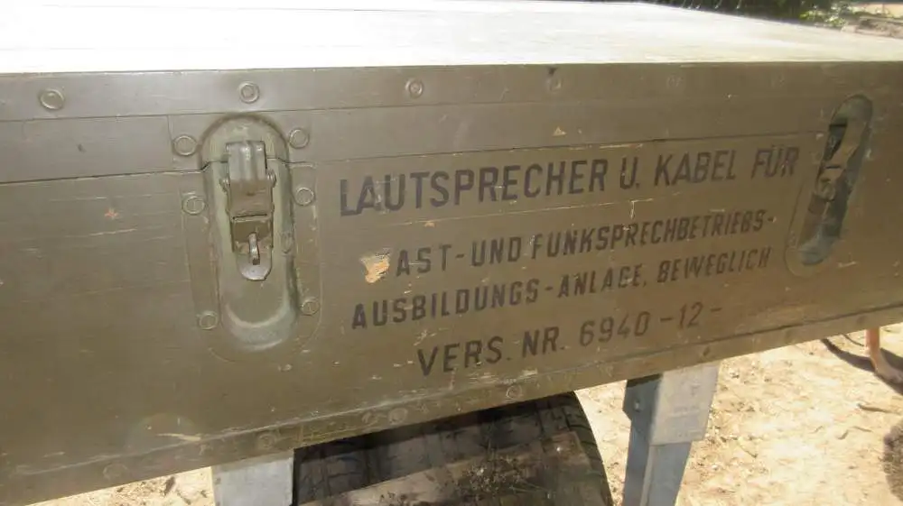  Transportkiste Holzkiste Bundeswehr für Ausbildung  Funksprechbetrieb 60-80er 4