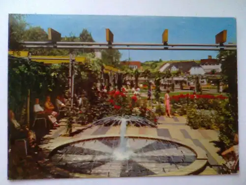 Bad Orb - Am Salinenplatz (Springbrunnen) 1975 gelaufen Ansichtskarte