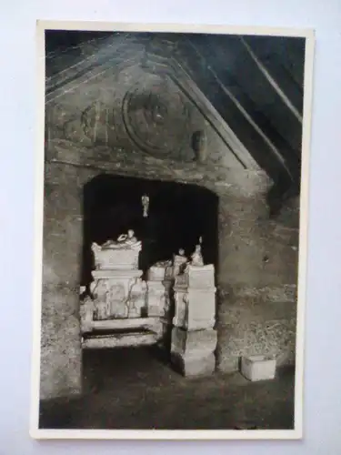 Perugia - Hypogäum / Grabbau der Volumni (Etruskische Zeit) Detail des Vestibüls mit Eingang zur zentralen Krypta - Umbrien Italien (1967 gelaufen, aber inzwischen ohne Briefmarke) Ansichtskarte