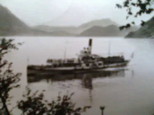 Gersau am Vierwaldstättersee Schiff Kanton Schwyz Schweiz (gelaufen, aber inzwischen ohne Briefmarke) Ansichtskarte