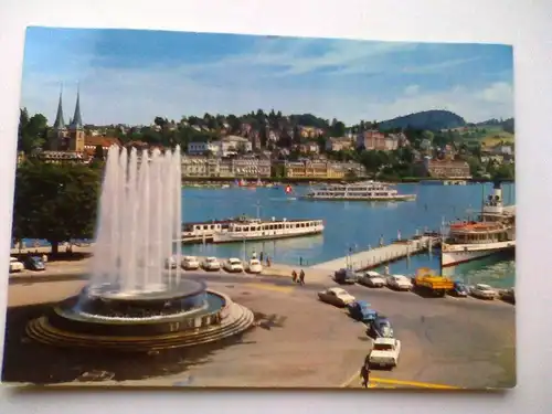 Luzern - Wagenbachbrunnen Hofkirche - Auto Autos Oldtimer Automobil Automobile Laster Schiff Schiffe etc. - Schweiz (1988 gelaufen, aber inzwischen ohne Briefmarke) Ansichtskarte