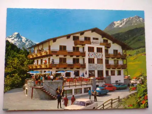 Sölden - Hotel Alpenland 1377 m - Auto Autos Automobil Automobile etc. - Soelden Ötztal Oetztal Tirol Österreich (ungelaufen) Ansichtskarte