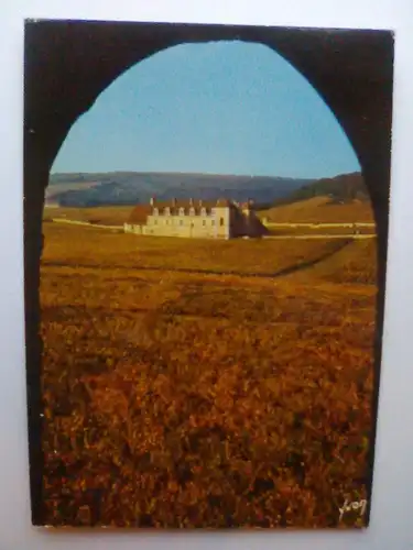 Vougeot - Schloss - Chateau du Clos de Vougeot - Cote-d’Or Frankreich (ungelaufen) Ansichtskarte
