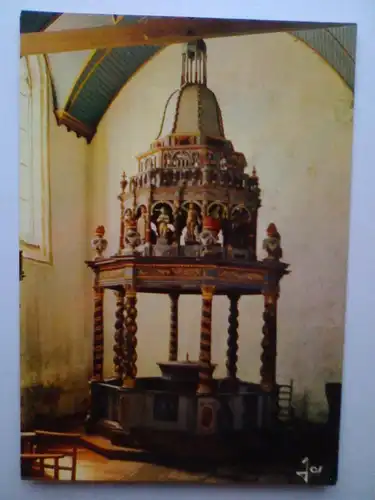 Lampaul-Guimiliau - Taufbecken - Le Baptistere - verzierter Baldachin über einem Taufbecken von 1650 - Finistère Frankreich (ungelaufen) Ansichtskarte