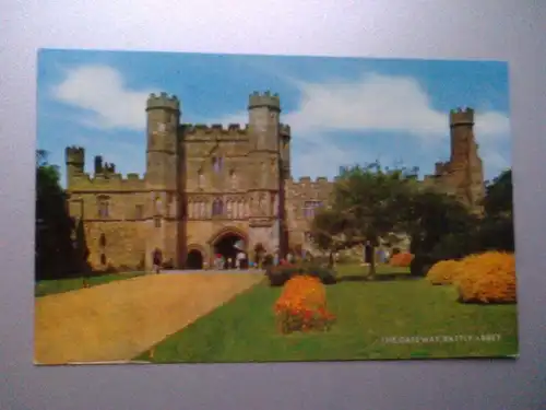 Battle Abbey - Tor - East Sussex England (ungelaufen) Ansichtskarte