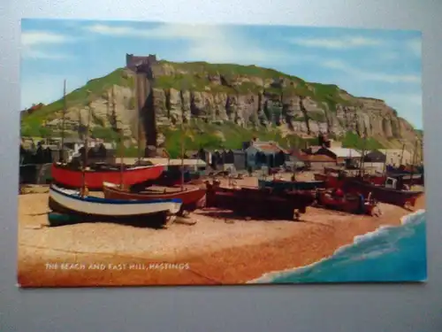 Hastings - Strand / Beach and East Hill - Boot Boote etc. - East Sussex England (ungelaufen) Ansichtskarte
