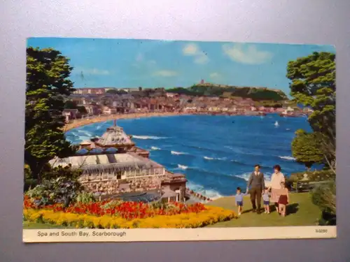 Scarborough - Spa and South Bay - Südbucht Familie etc. - Yorkshire England (1975 gelaufen) Ansichtskarte