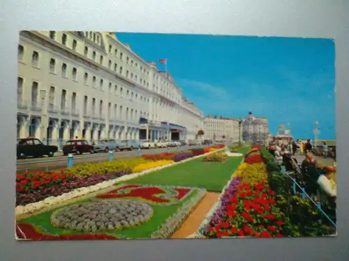 Eastbourne - Carpet Gardens - East Sussex England (gelaufen) Ansichtskarte