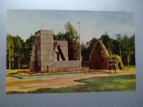 Razliv - Monument / Denkmal Lenin - Karte von 1968 - Russland (ungelaufen) Ansichtskarte