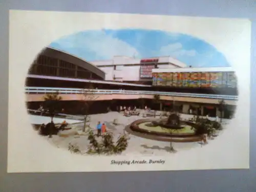 Burnley - Shopping Arcade - Lancashire England (ungelaufen) Ansichtskarte