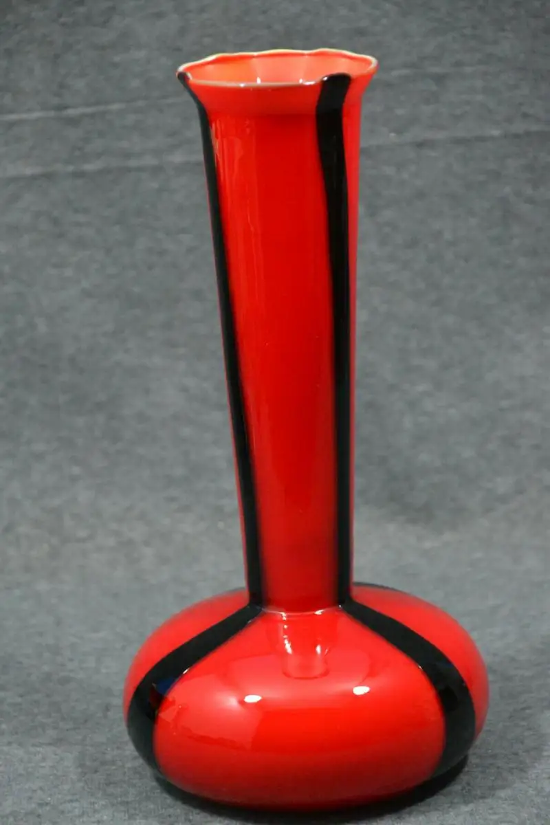 Glas, Vase, rot-schwarz, Murano mundgeblasen 0
