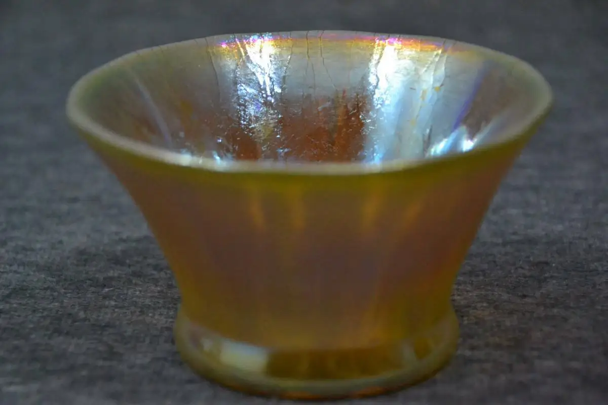 Glasschale, Loetz,schöne gold-rot irisierende Schale, 30er Jahre 0