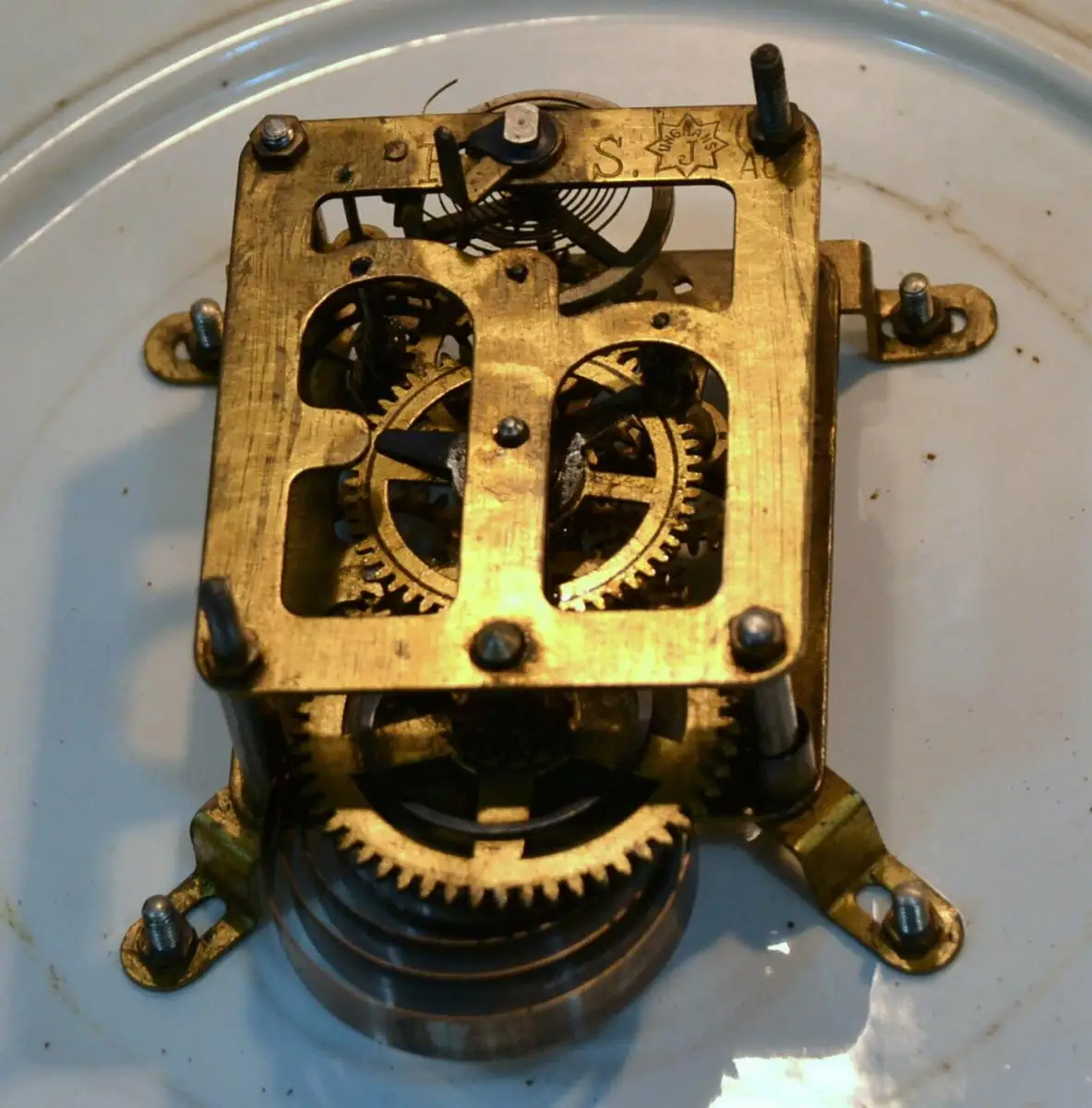 Wanduhr,Küche,Junghans,Keramik  mit Obstdekor (Pflaumen) ,aus Sammlungsauflösung 6