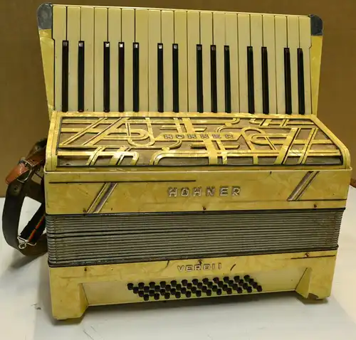 Akkordeon,Ziehharmonika,Fabrikat Hohner VERDI I,wohl um 1930