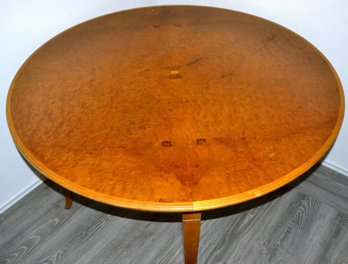 Eßtisch,rund,Ø 125 cm, Kirschbaum und Nußwurzelfunier.Einzelanfertigung,ca.1950 1