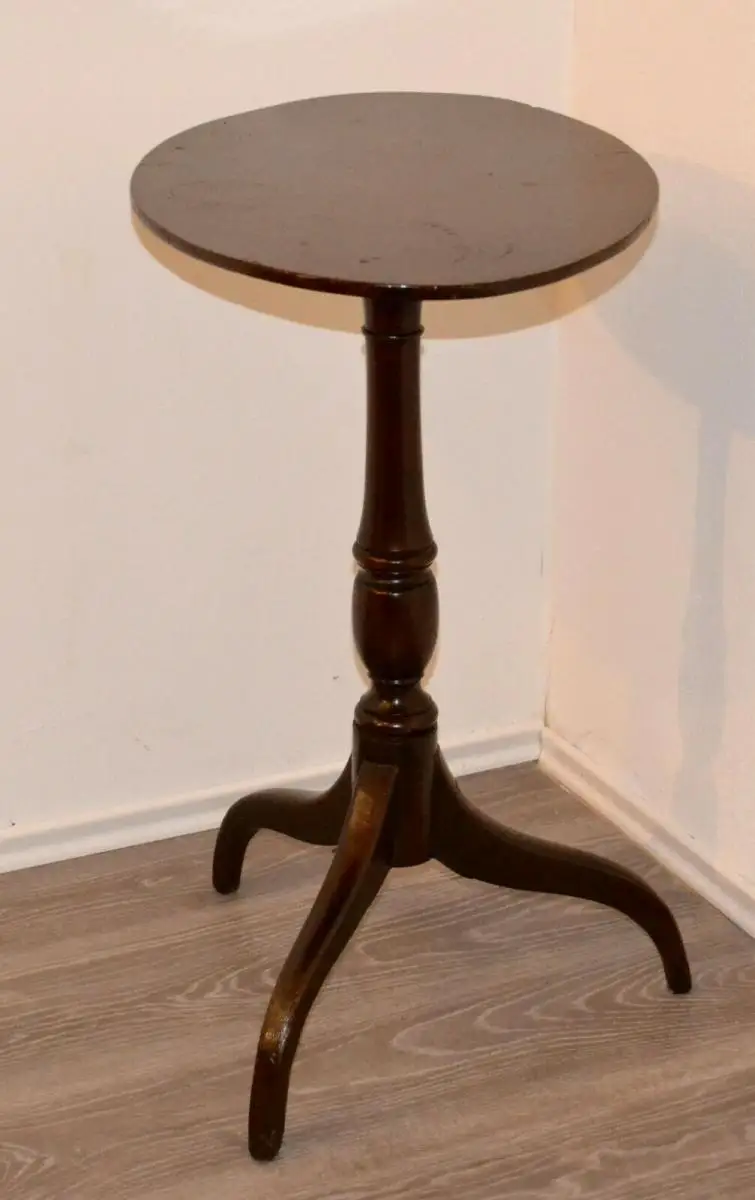 Möbel,kleiner ovaler Beistelltisch,England,Mitte 19.Jhdt,Mahagoni 1