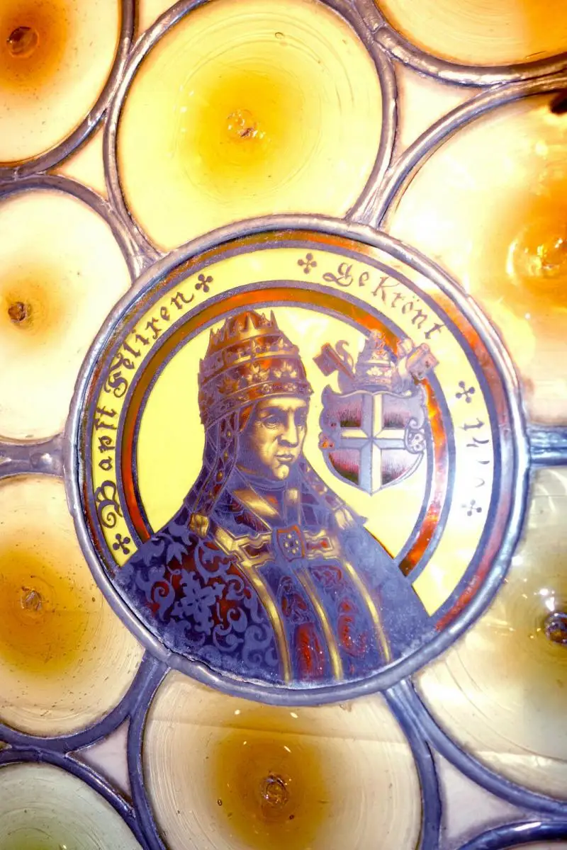 Glasmalerei,bleiverglast,Darstellung des Papst Felix V,1440, 8