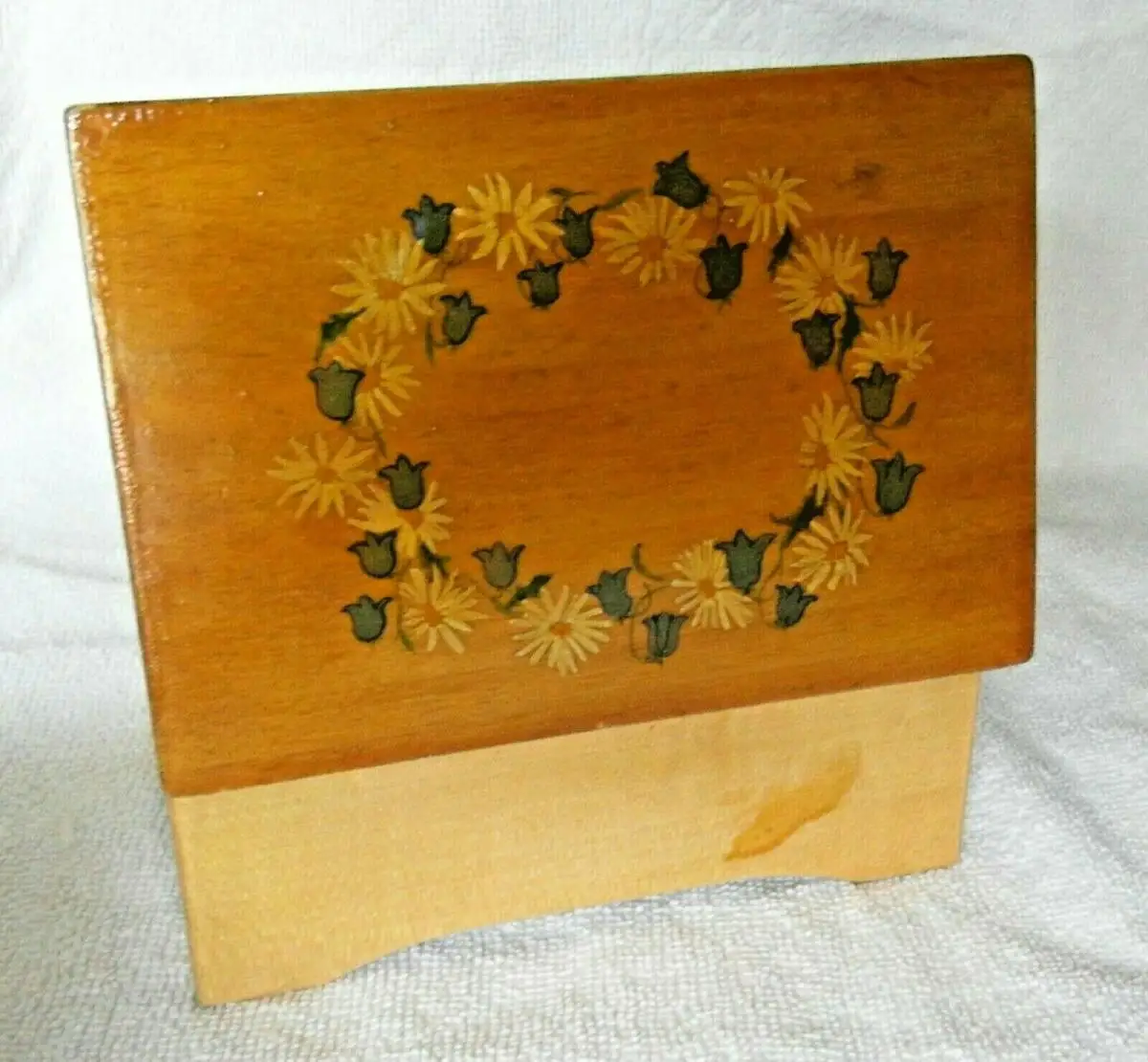 Spieluhr „Erste Weihnachten“ von THORENS in der Originalschachtel 3