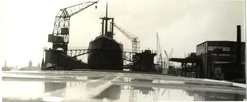 2 Original-Photographien von Gert Mähler „Rotterdam“ und „Trocken-Dock Rotterdam