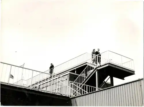 Original-Photographie von Gert Mähler „In Schiphol (Flughafen)“