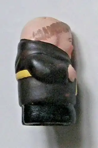 Salzstreuer in Form eines Mönchs,Bisquitporzellan, ohne Marke