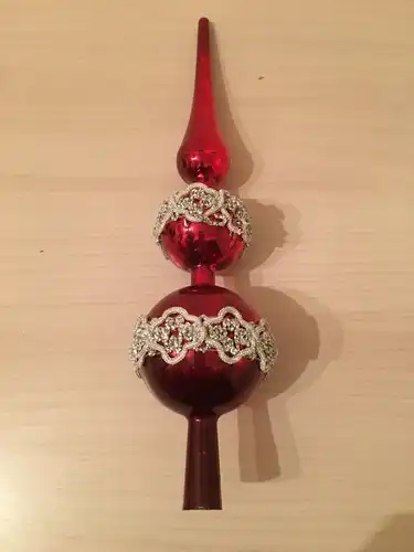 Weihnachtsschmuck, Baumspitze mit silberner Deko, aus Glas
