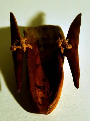 Afrikanische Maske,Beinschnitzerei,Amulett,wohl 19.Jhdt.