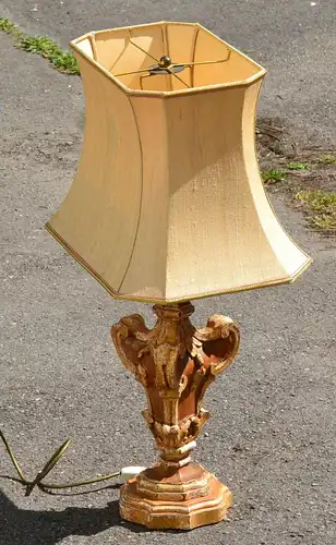 Tischleuchter, Holz handgeschnitzt,teilweise Gold gefasst,Kirchenfassung,ca.1970