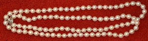 Perlenkette, Akoyazuchtperlen Colliern weiß, Japan 45 cm ,Ø 7mm,Verschluss 14 KT