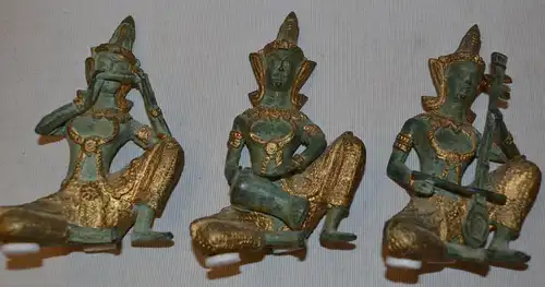 3 thailändische buddistische Figuren(Musiker),Messing,teilweise vergoldet