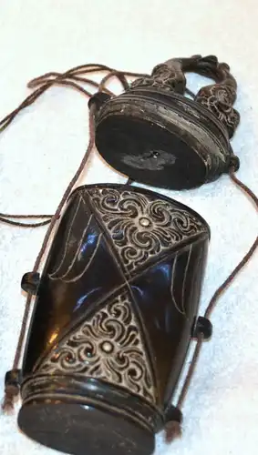 Behälter m.Deckel,schwarzes Büffelhorn,geschnitzt,ca.1930,Asien,Sammlerobjekt,
