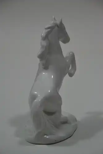 Porzellan, aufbäumendes Pferd, verm. Gräfenthal, ca. 1950
