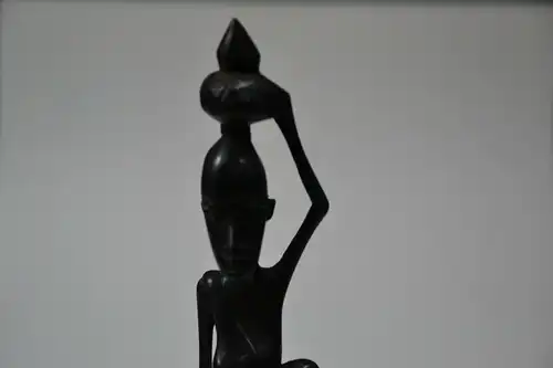 Afrikanische Skulptur, Schwangere Frau, Ebenholz, handgeschnitzt