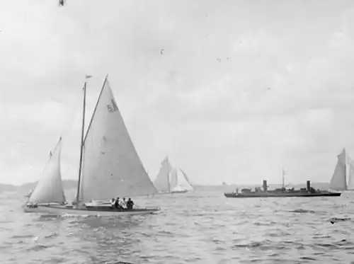 Fotografie, s/w, Segelyacht,Kieler Woche, etwa 1914