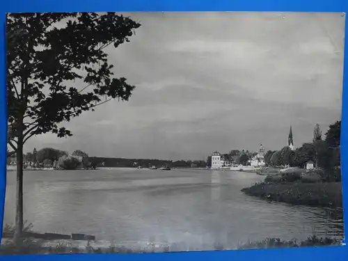 Fotografie,schwarz-weiß, Flußlandschaft, etwa 1960