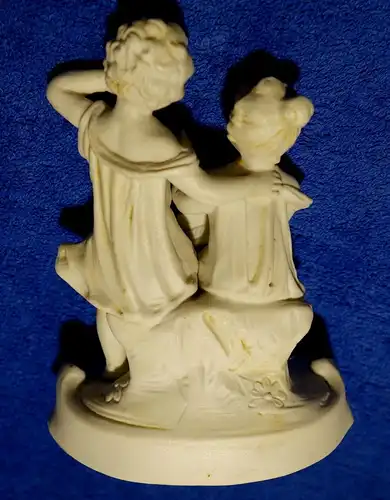 Bisquit-Porzellanfigur,zwei kleine Mädchen ,wohl Frankreich um 1880
