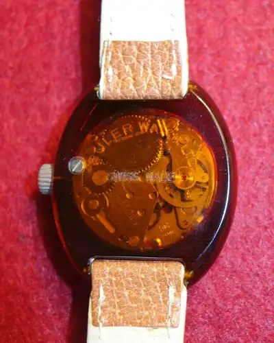 Vintage Armbanduhr,Buler,1970,Schweiz,mechanisch, Gehäuse a. Kuststoff,Mode