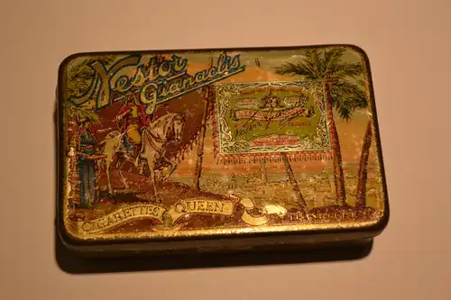 Dose, Blech, Zigarettendose, Nestor Gianaclis Cairo, etwa 1930