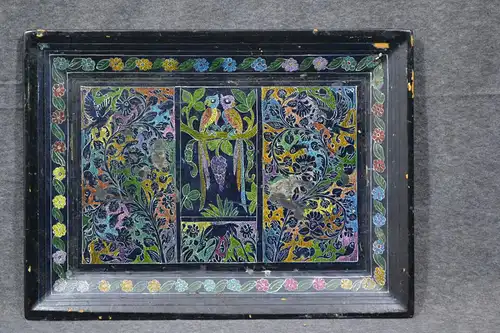 Tablett, Indisch, etwa 1920, Holz bemalt und lackiert