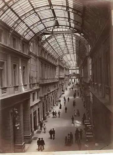 Fotografie, Alfred Noack, Genova, Galleria Mazzini, #742, ca. 1872