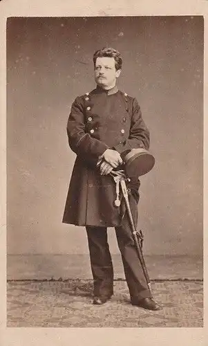 Fotografie, s/w, monochrom, Soldat im Waffenrock,ev. Sachsen, etwa 1900