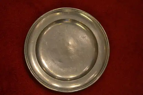 Zinnteller, 25,5 cm Durchmesser, 1816