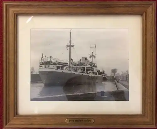 Original-Photographie d Fracht- und Passagierschiffes MS „Prins Frederik Willem"