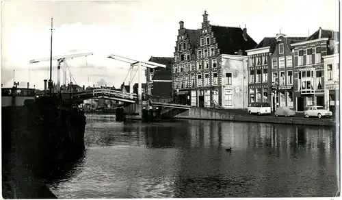 Original-Photographie von Gert Mähler „Stahlgerüst“ - St. Bavokerk in Haarlem